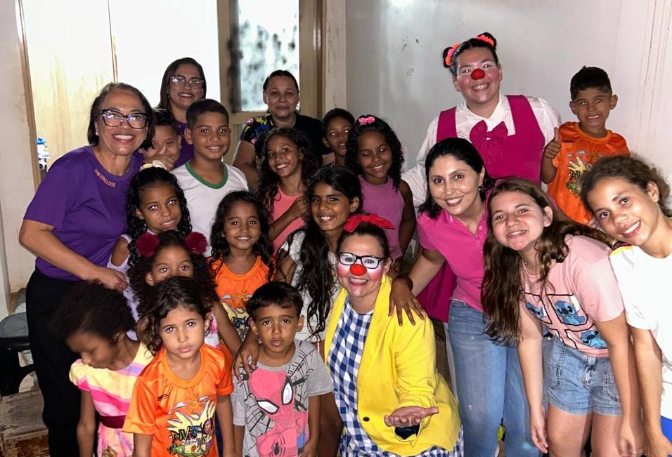 Instituto Sow leva esperança e alegria para 1.400 crianças em ação de Páscoa