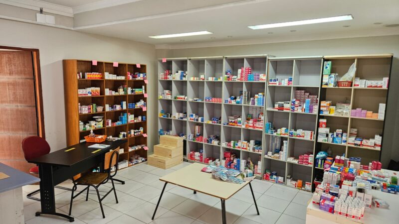 CRF-MT e Farmácia Solidária promovem conscientização sobre descarte correto e doação de medicamentos