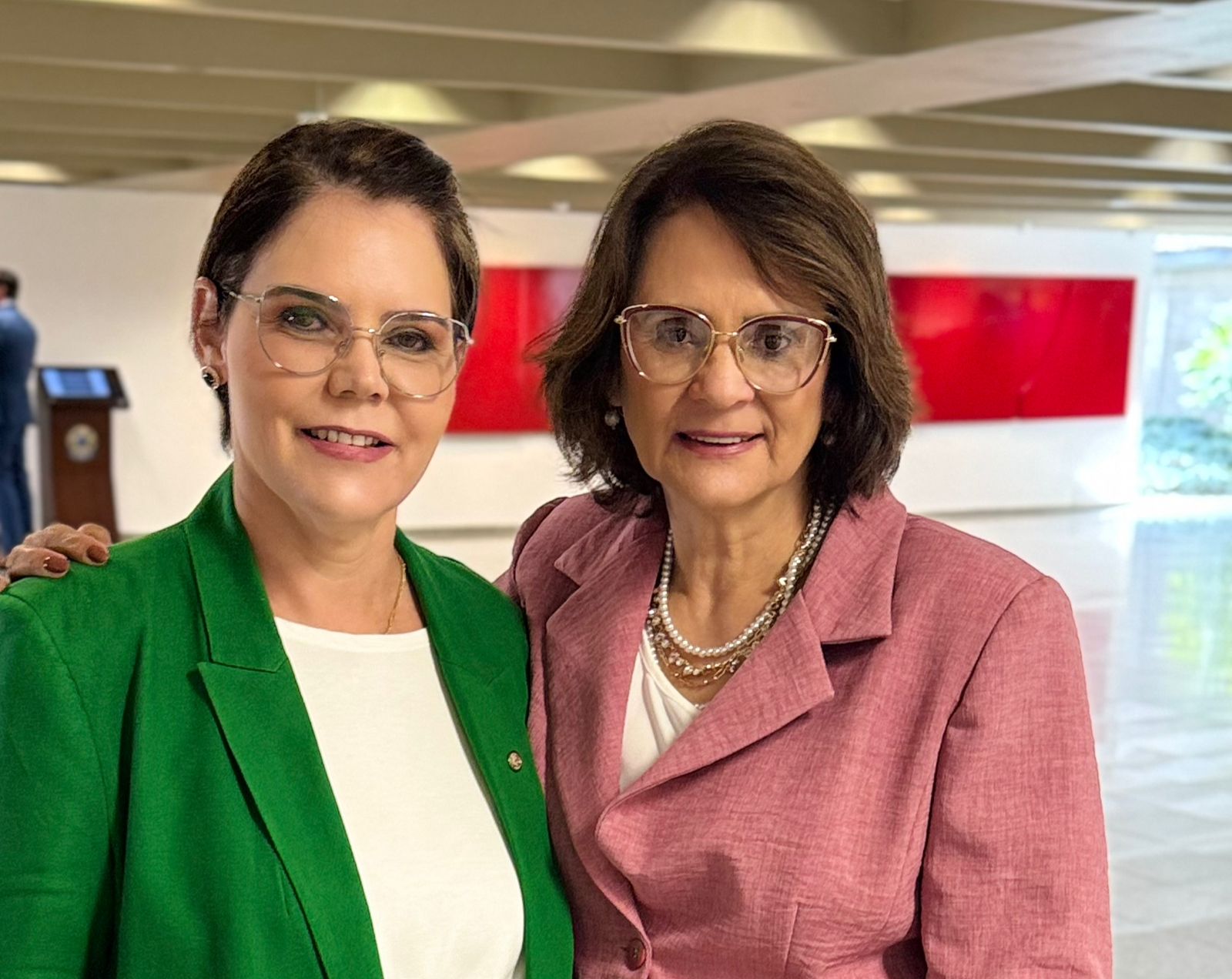 Coronel Fernanda e Damares protocolam CPMI para investigar esquema bilionário que lesou aposentados