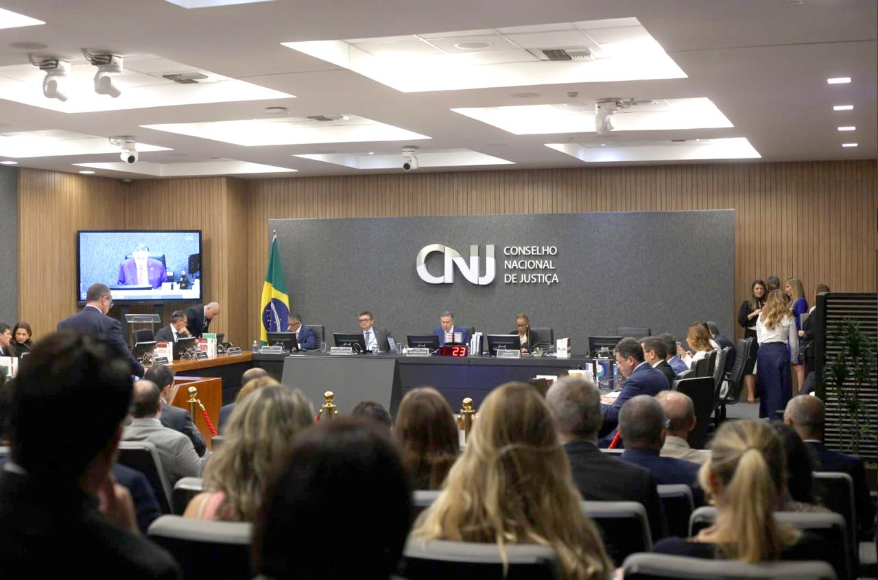 Presidente da AMAM participa da 3ª Sessão Extraordinária de 2025 do Conselho Nacional de Justiça