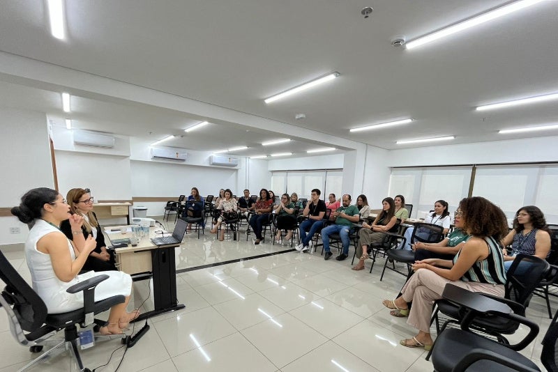 Defensoria capacita servidores para orientar vítimas de golpes com Pix que buscam reaver prejuízos