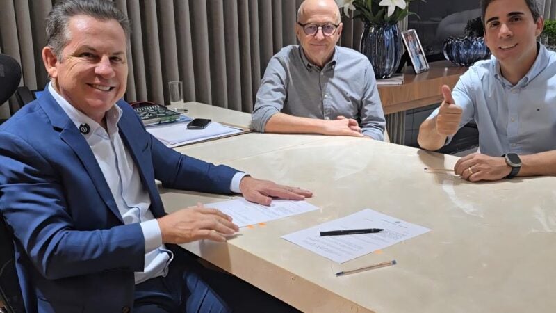 Governador sanciona lei para flexibilizar hora-atividade dos professores estaduais