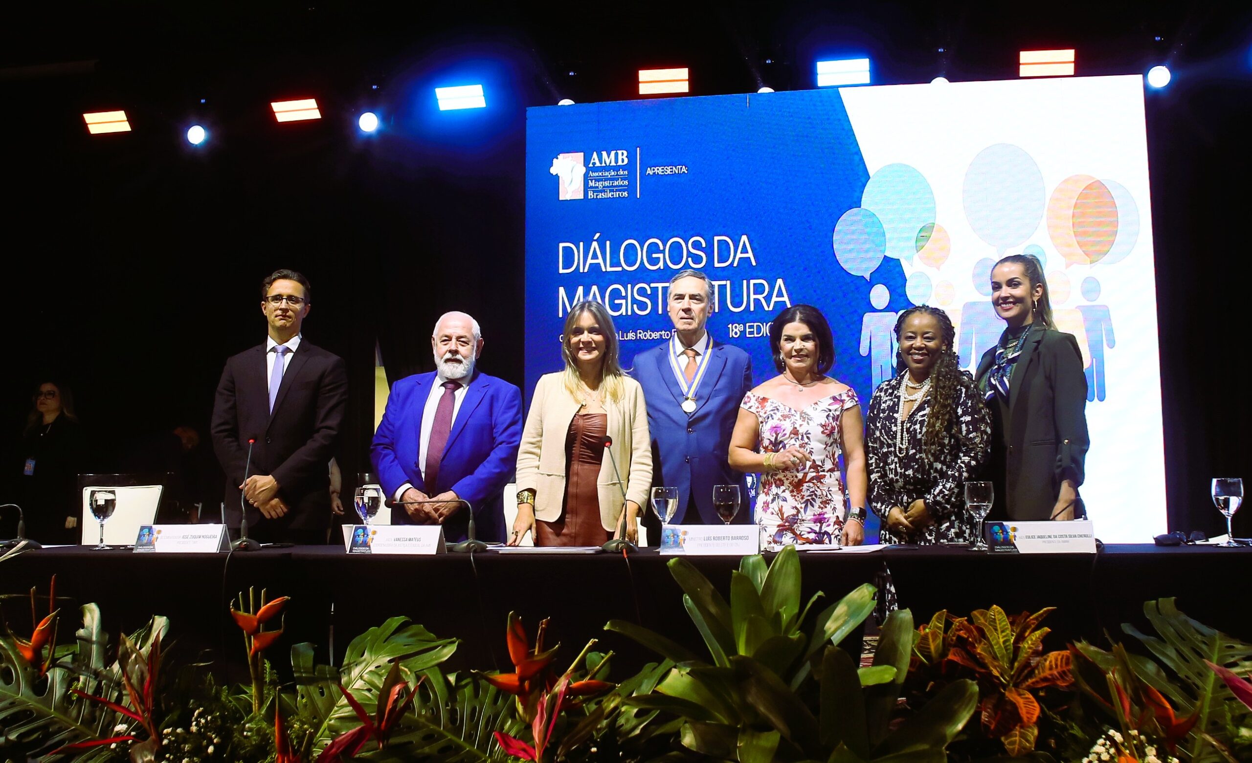 Em encontro na AMAM, Ministro Barroso aponta avanços para magistratura e enaltece modernização do Poder Judiciário