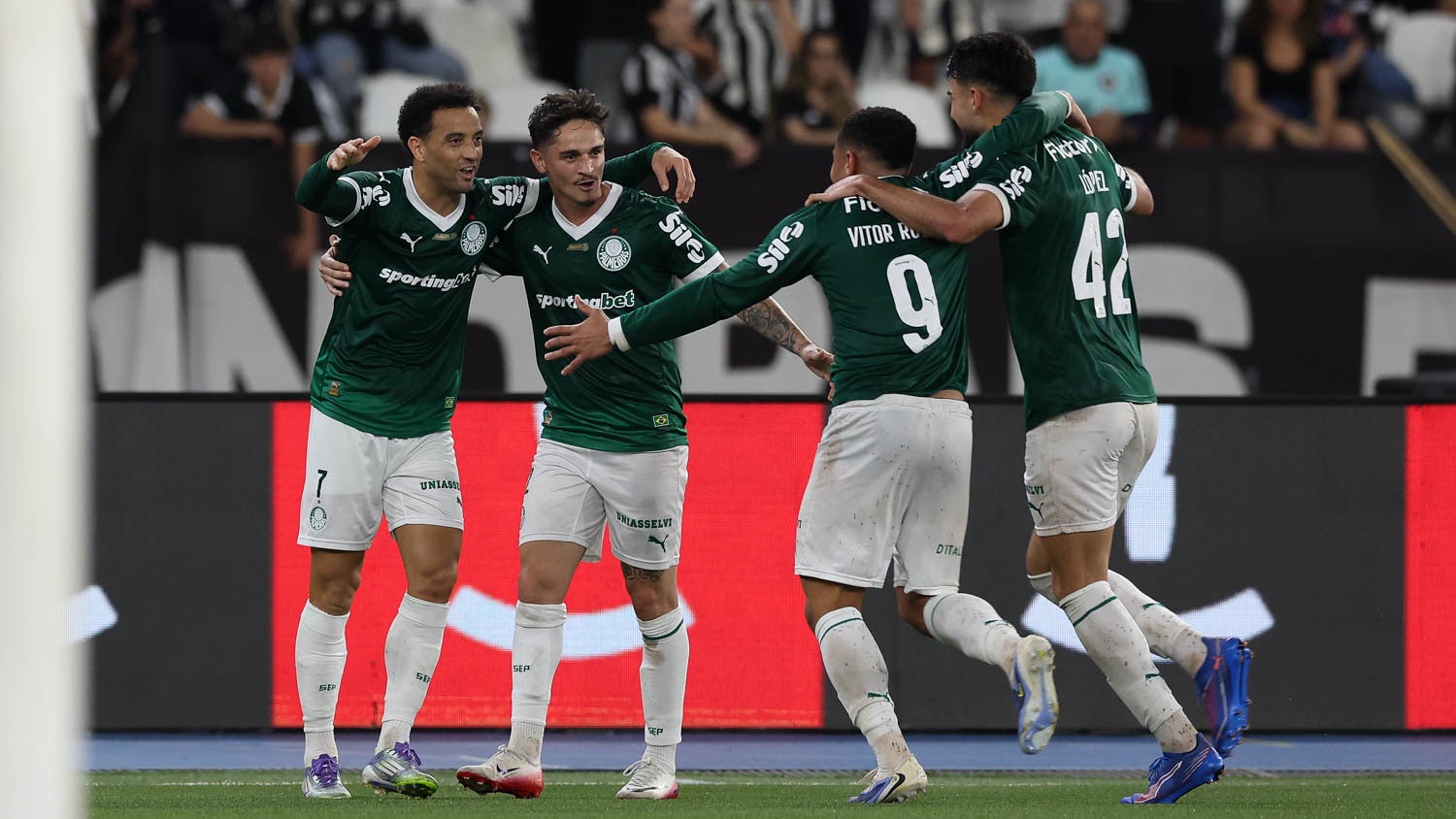 Palmeiras vence Botafogo no Rio e assume vice-liderança do Brasileirão