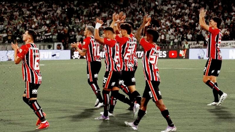 São Paulo suporta pressão em Medellín e conquista empate diante do Atlético Nacional