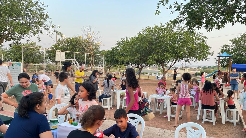 Sesc Rondonópolis leva programação de arte e saúde para praça Buriti