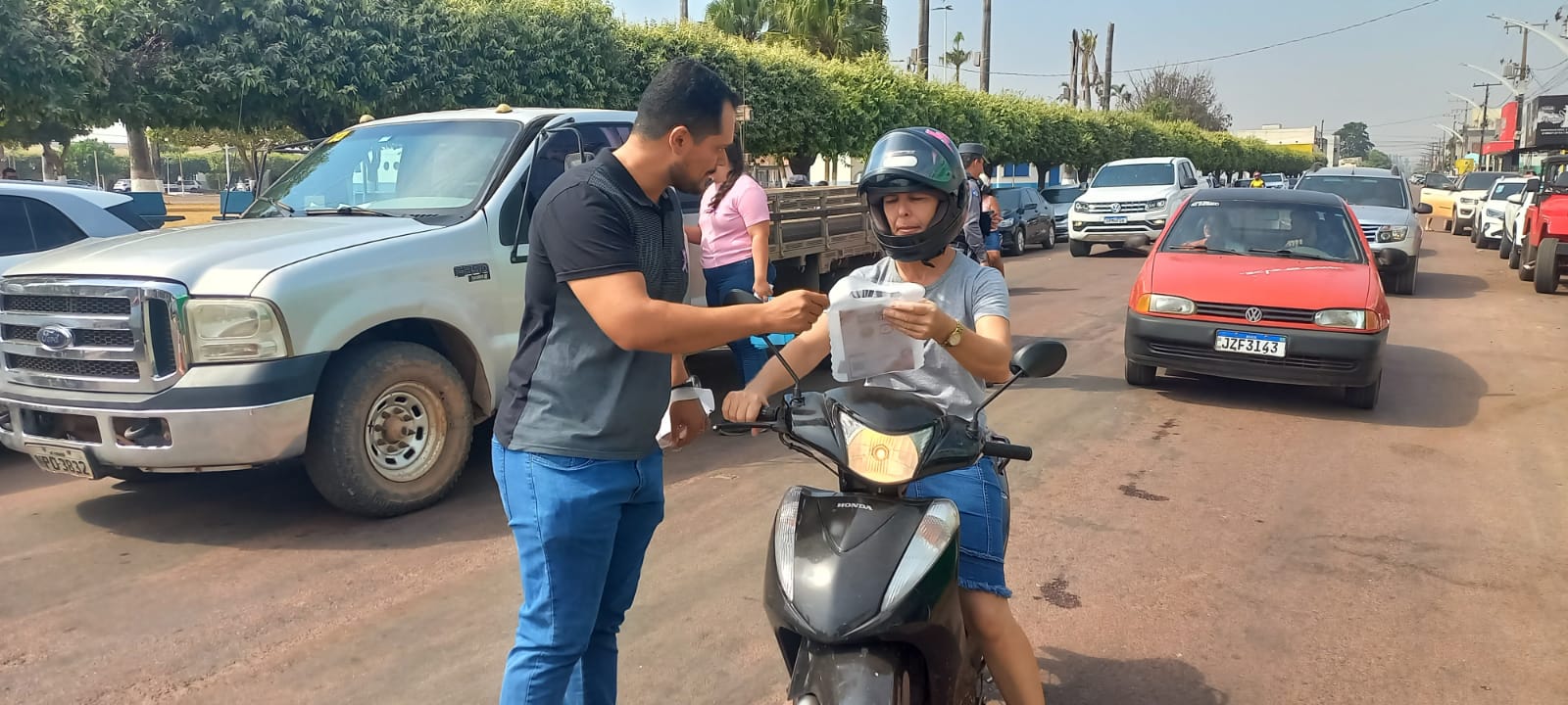 Agosto Lilás, Câmara de vereadores e Policia Militar realizaram pit stop