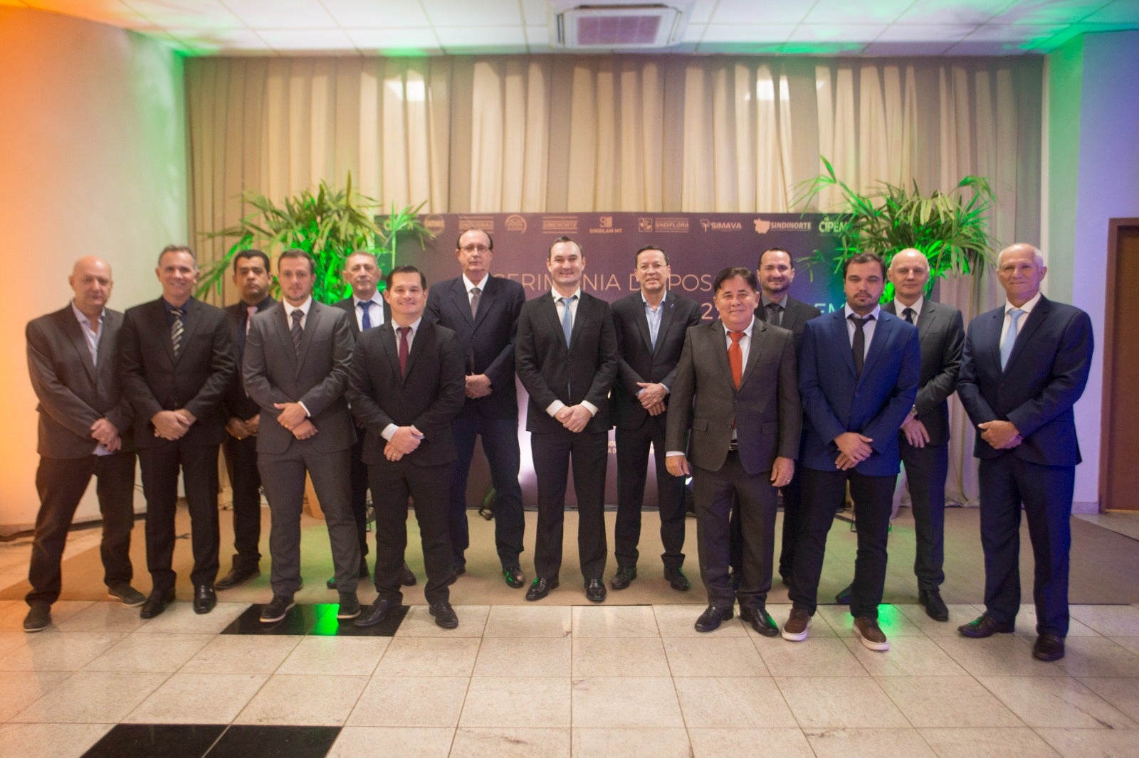 Setor de base florestal empossa nova diretoria com foco em abertura de mercados e fortalecimento do segmento