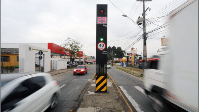 Há 33 anos, a lombada eletrônica transforma o trânsito e protege vidas