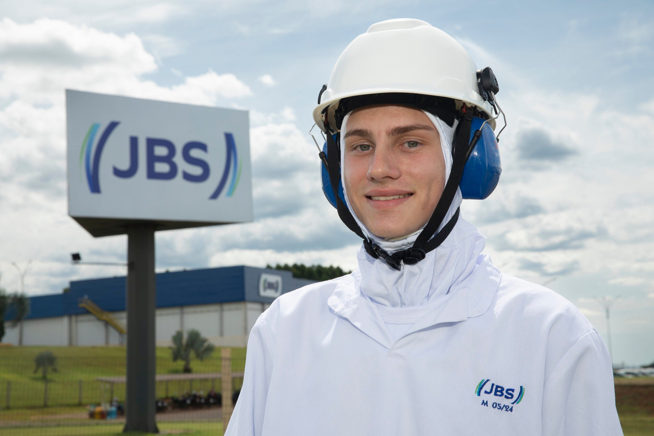 JBS lança programa de estágio em duas cidades de MT em busca de talentos para desenvolver futuras lideranças