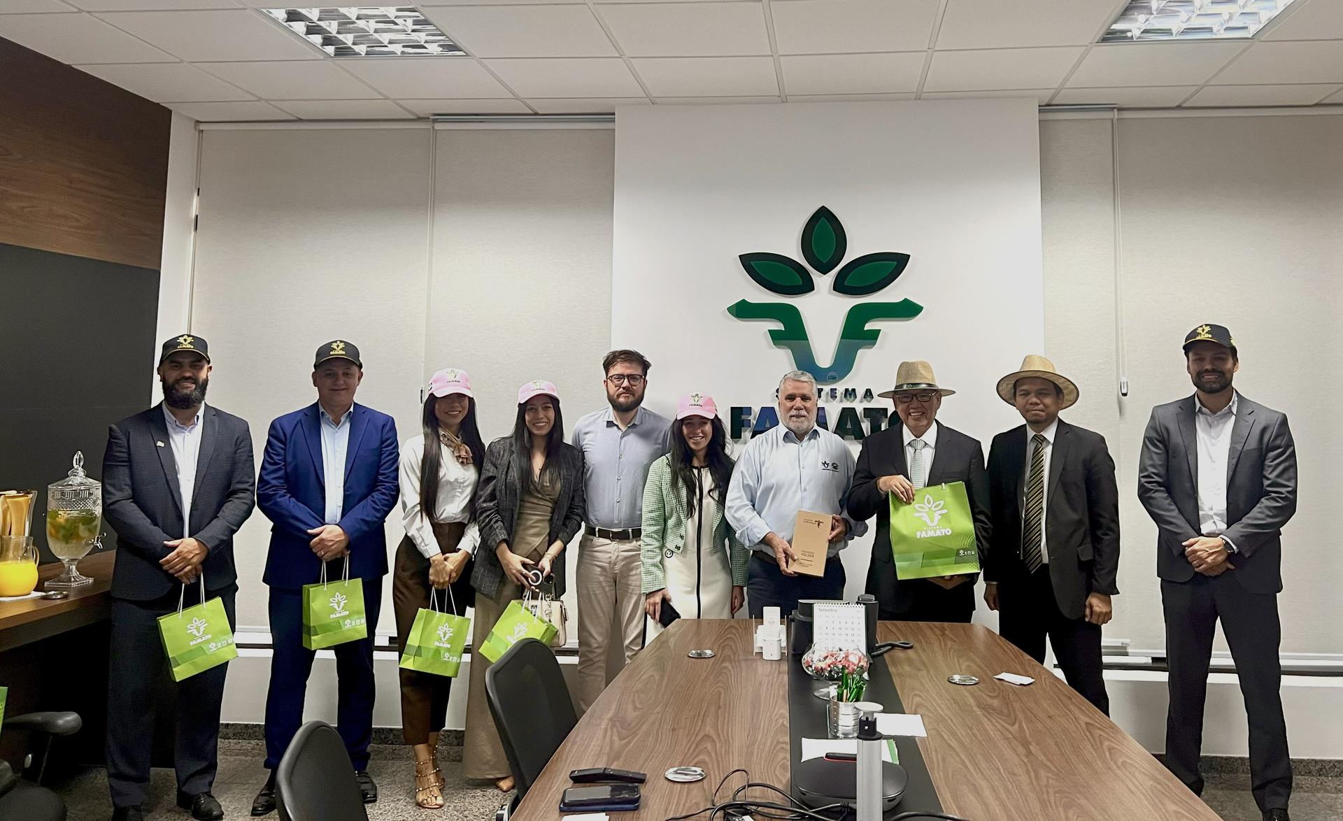 Famato recebe comitiva da Indonésia em busca de parcerias no agronegócio mato-grossense