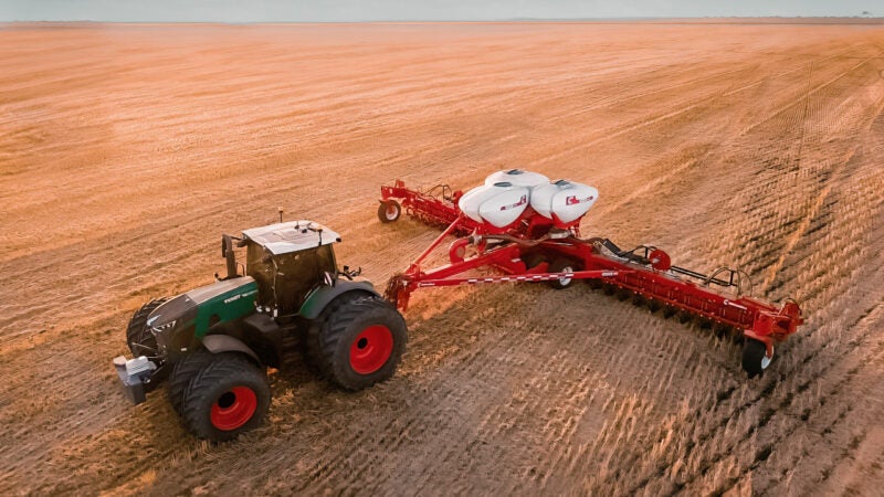 Plantadeira com alta tecnologia ajuda a conquistar o máximo potencial produtivo da lavoura