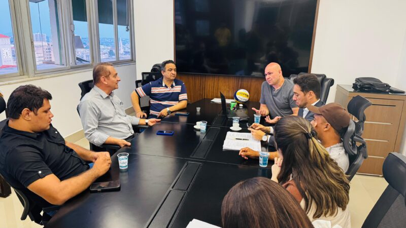 Lotes populares para famílias do Contorno Leste pautam encontro entre Abílio e Wilson Santos