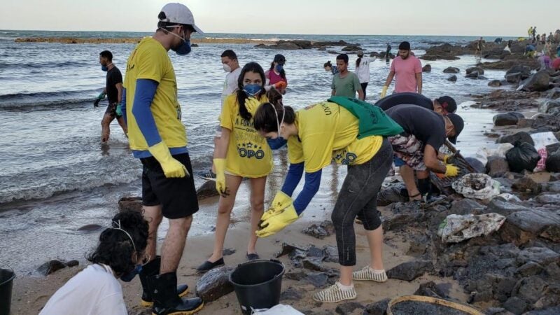 Praia de Copacabana terá ação de limpeza e retorno do projeto Bike sem Barreiras