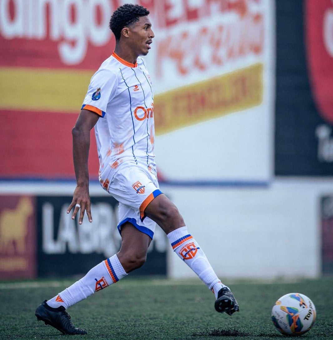 Presente em todos os minutos do Coimbra no estadual, Wallace, emprestado pelo Itabirito, avalia começo positivo