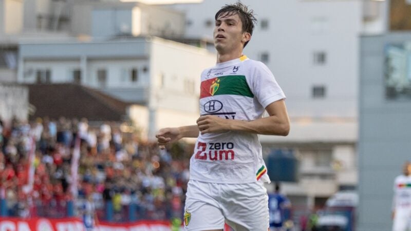 Classificado na Série C com o Brusque, Biel marcou gols contra Guarani e Ponte Preta, adversários no quadrangular do acesso