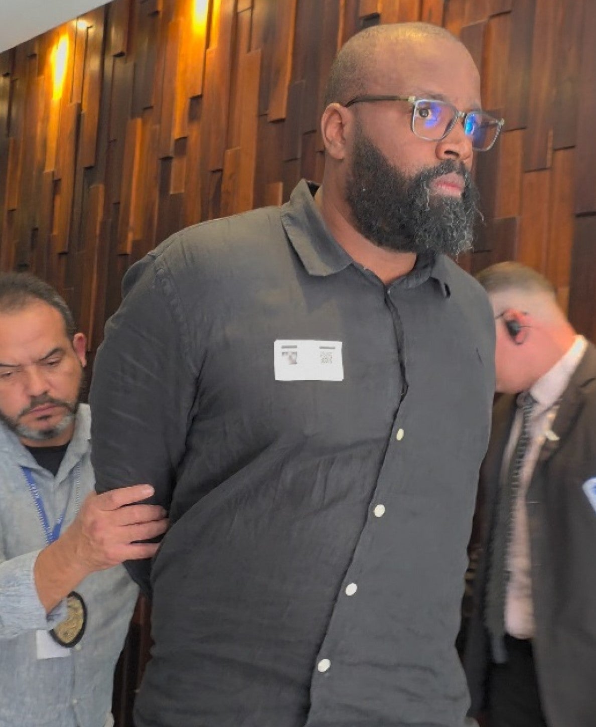 Falso repórter é detido por tentativa de extorsão contra deputado