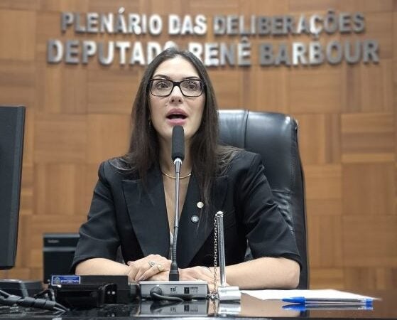 Assembleia aprova projeto de Janaina que proíbe concursos apenas para cadastro de reserva em MT