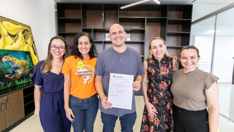 Prefeito sanciona leis do Dia Paliativista e de Cuidados Paliativos em Cuiabá