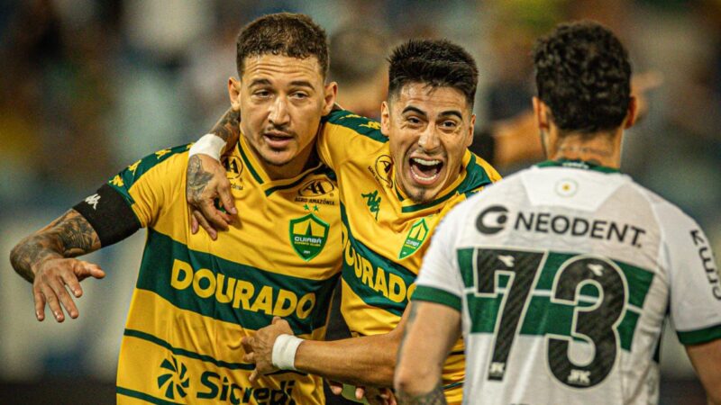 Cuiabá vence o Coritiba na Arena Pantanal