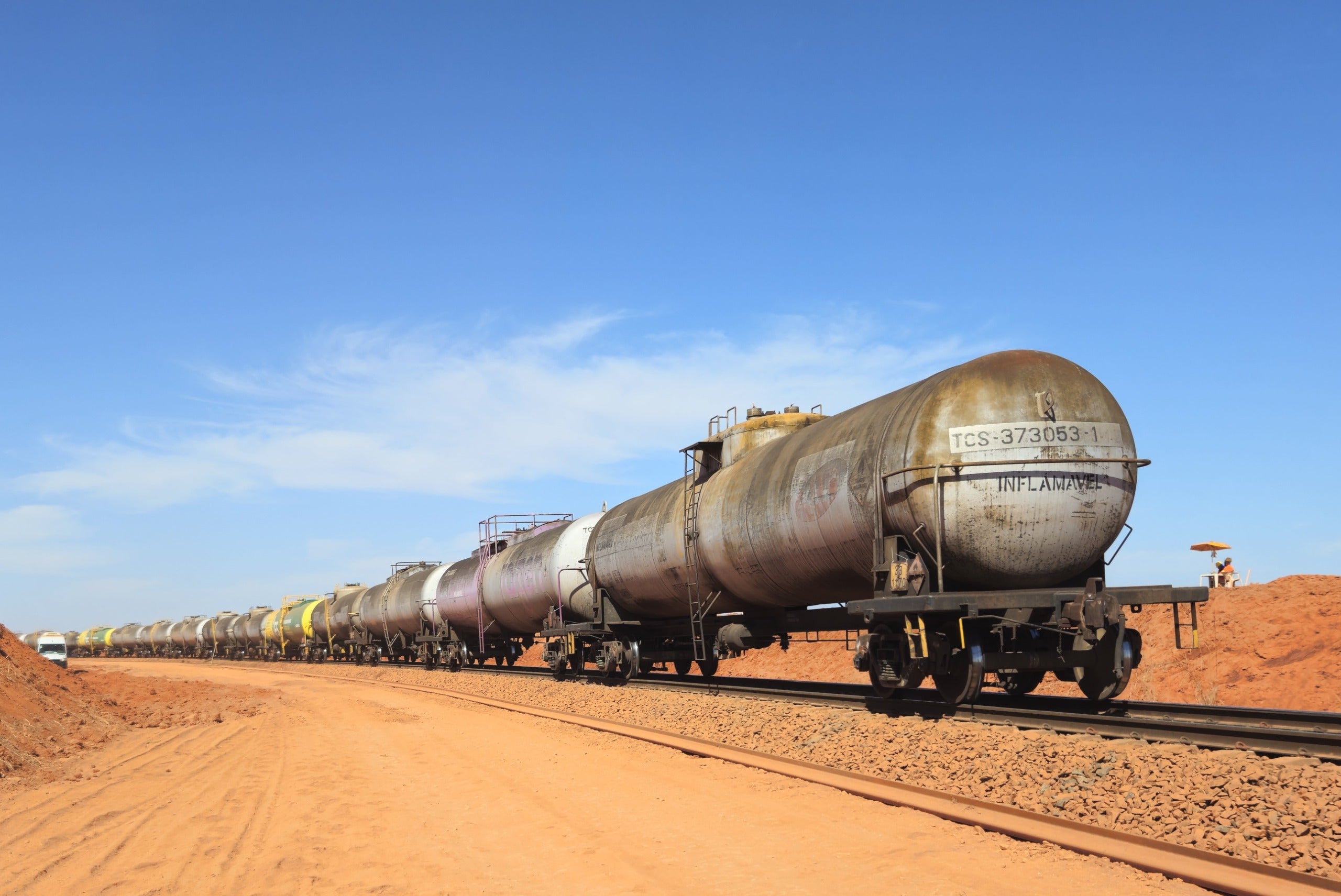 Rumo cresce no transporte de etanol de Mato Grosso para mercados consumidores do país
