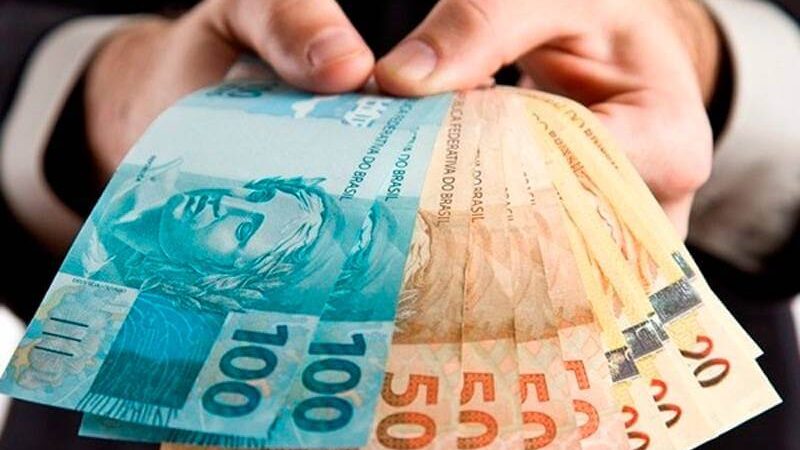 Homem recebe quase R$ 100 mil de indenização por causa de cinco contratos de empréstimo consignado fraudulentos que reduziam o valor da sua aposentadoria por invalidez