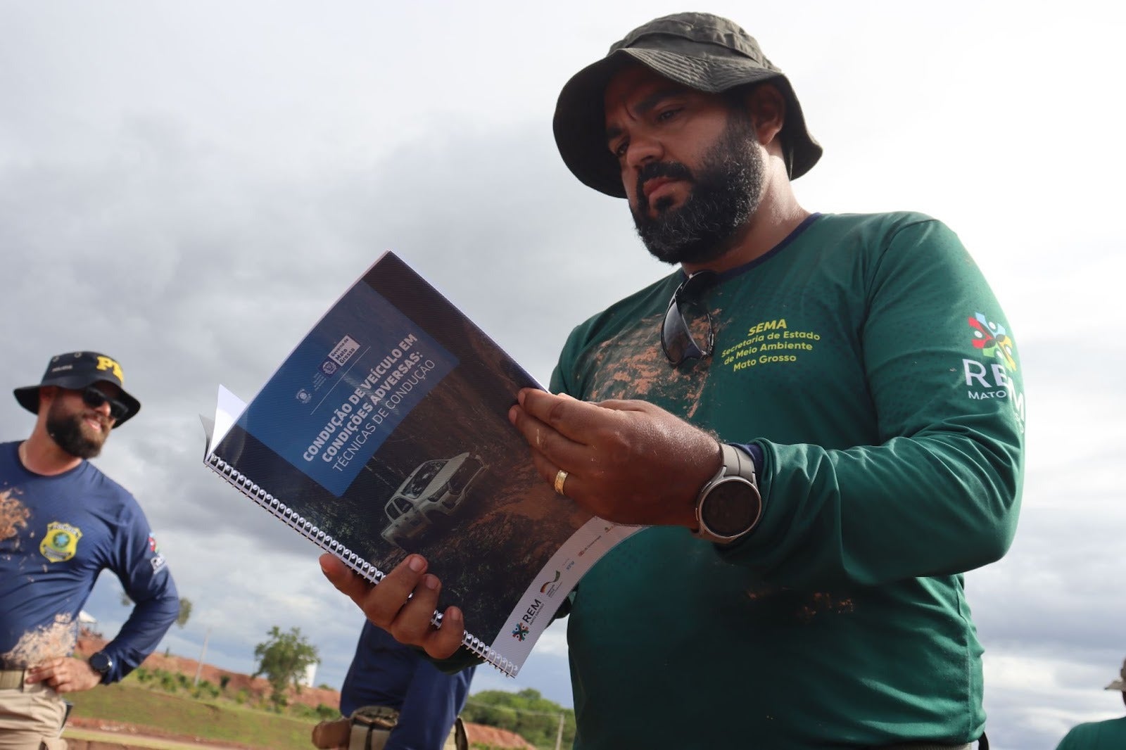 Curso da PRF de Condução em Condições Adversas fortalece segurança de fiscais da SEMA 