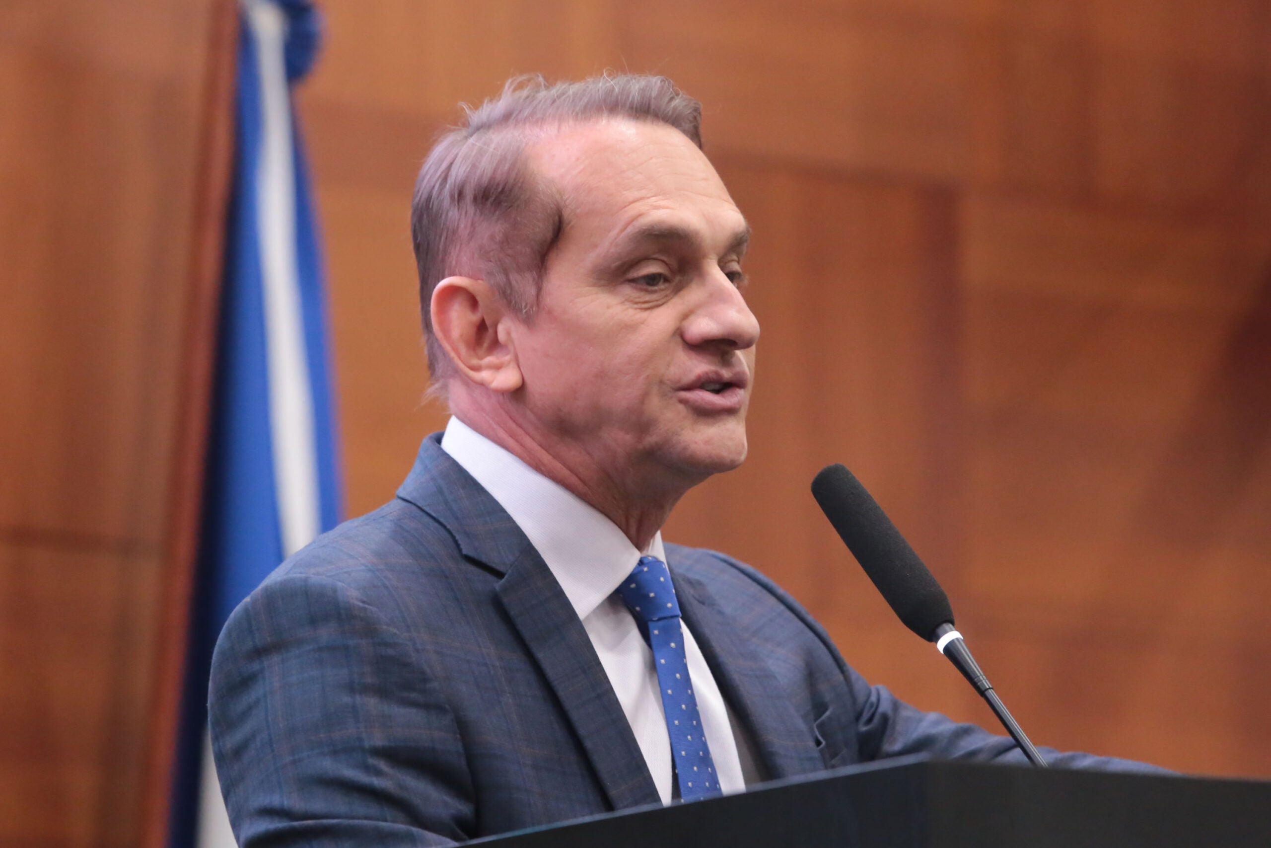 Wilson Santos critica manutenção de veto e reforça autonomia do judiciário