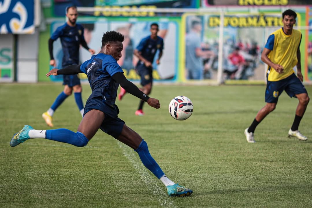 De volta ao futebol amazonense, Joãozinho revela expectativa por estreia pelo Nacional: “Maior clube do estado”