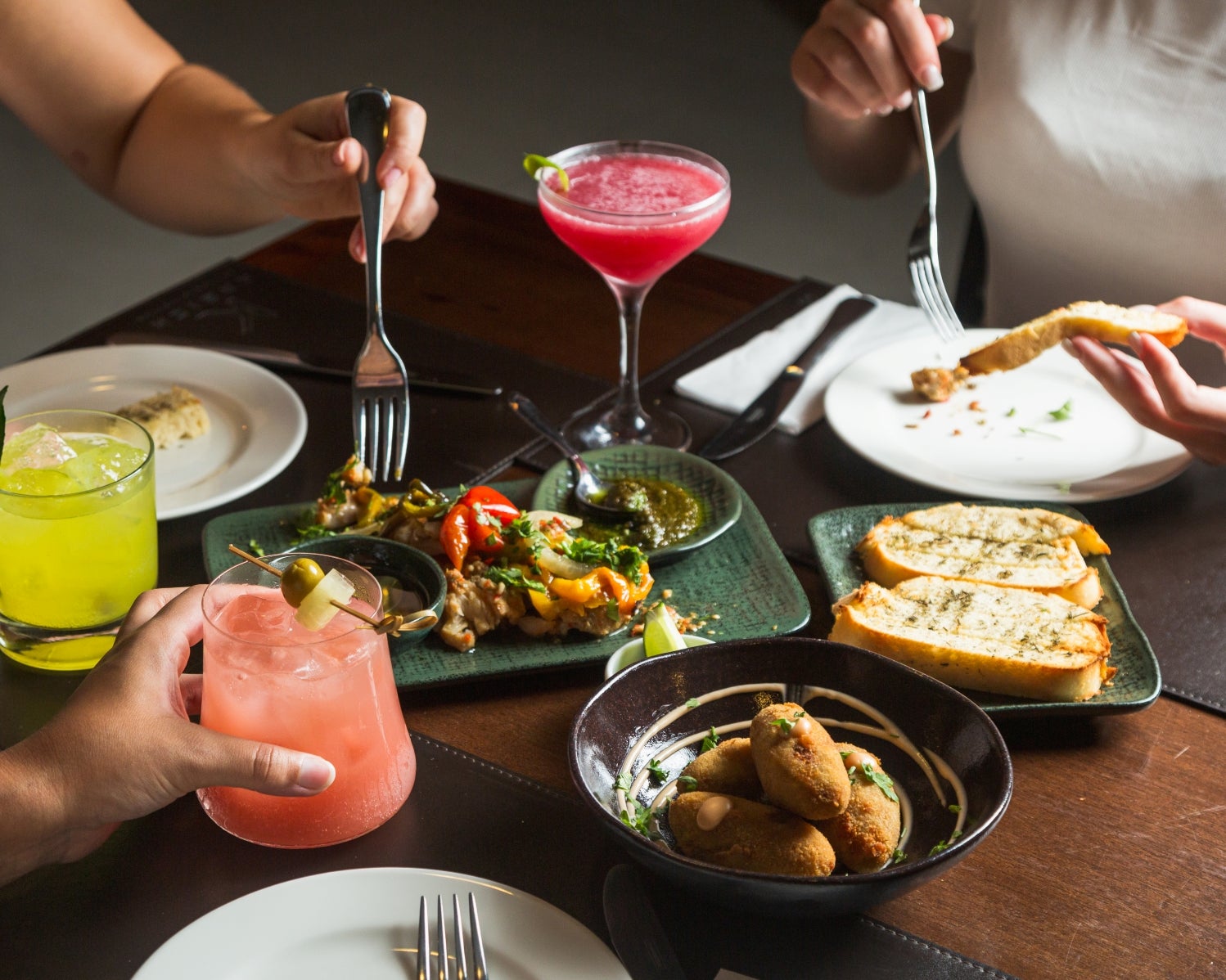 Biodiversidade da Mata Atlântica inspira drinks em Santa Catarina