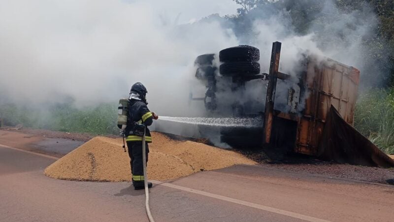 Bombeiro de Guarantã do Norte combate incêndio em carreta