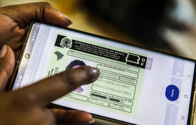 Renovação automática da CNH: confira quem tem direito e como funciona