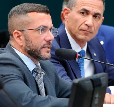 Com articulação do deputado Coronel Assis, requerimento de Jordy para CPMI do Banco Master teve recorde de assinaturas