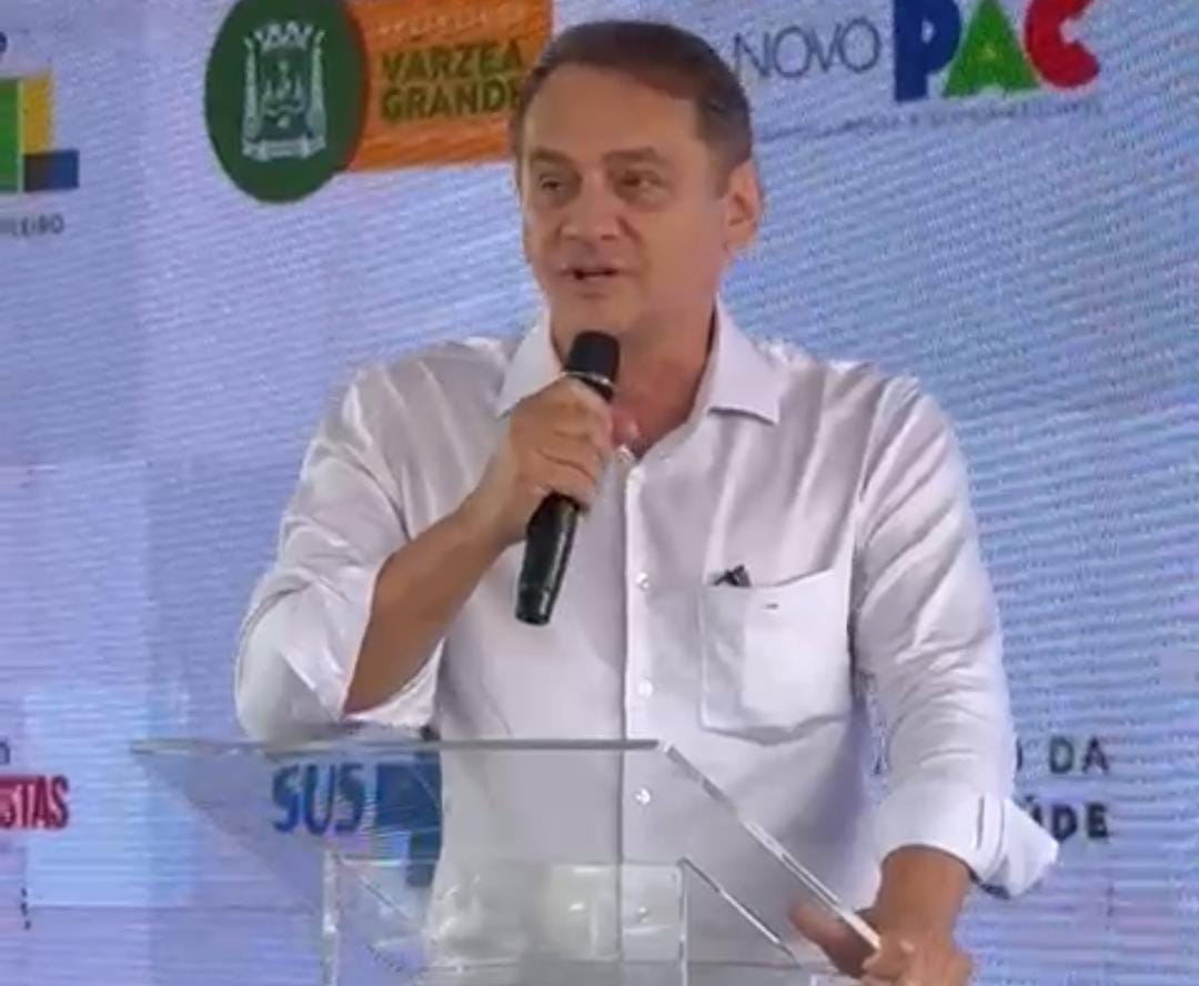 Wilson Santos prestigia lançamento de obra que amplia leitos da maternidade de Várzea Grande