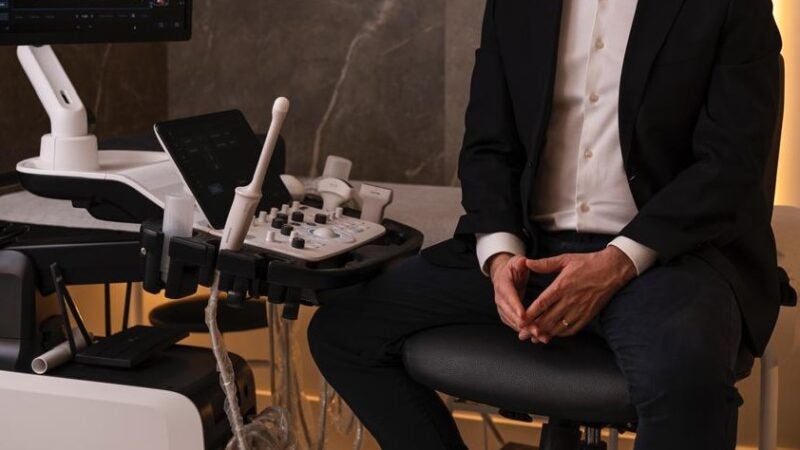 “BARRIGUINHA DO POOH”: POR QUE A DIETA E A ACADEMIA NÃO RESOLVEM A DISTENSÃO NO BAIXO VENTRE CAUSADA PELA ENDOMETRIOSE?