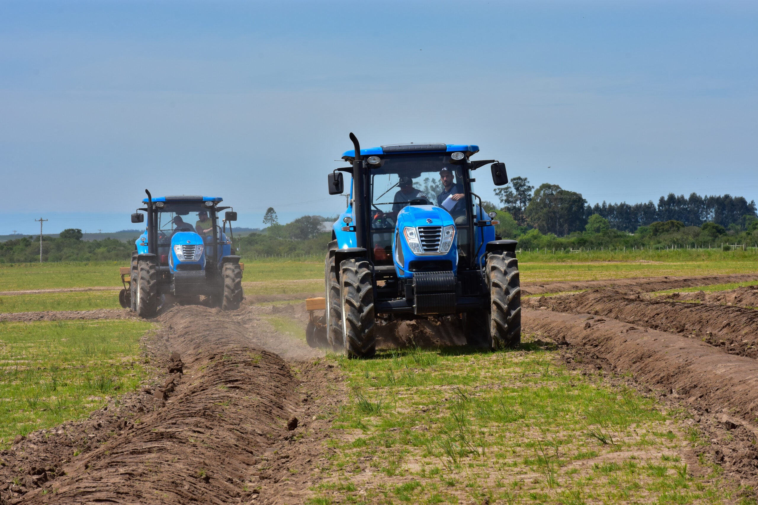 Ao aliar potência a redução de custos por hectare, tratores tornam-se protagonistas no campo
