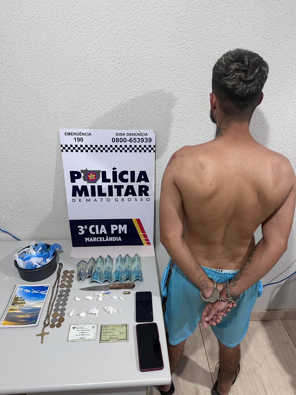 Policia Militar prende homem com entorpecente