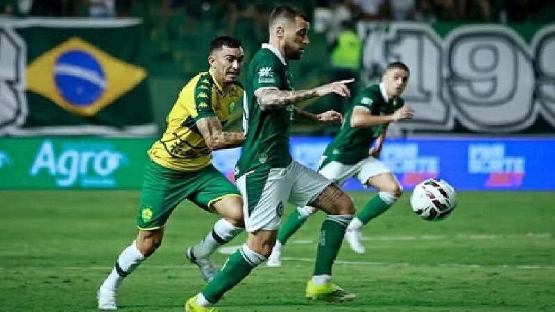 Cuiabá vence Goiás fora de casa e conquista primeira vitória