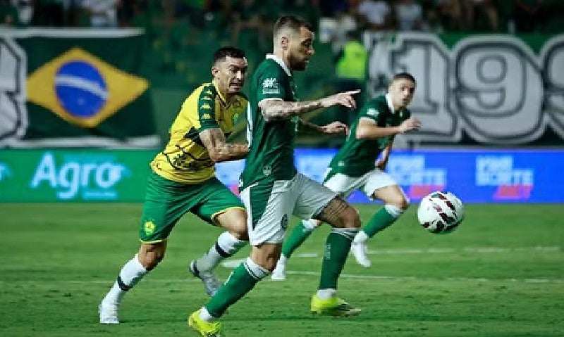 Cuiabá vence Goiás fora de casa e conquista primeira vitória