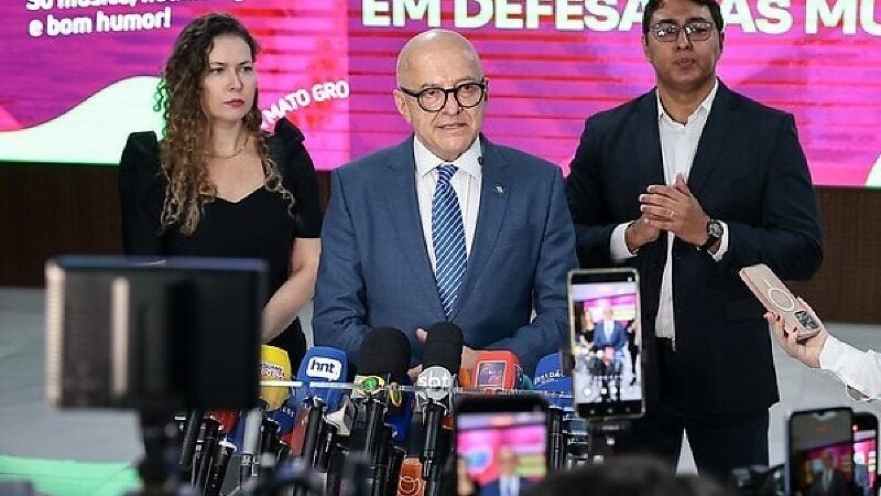 Após onda de violência em escola, Governo garante que militarização é “remédio eficaz”