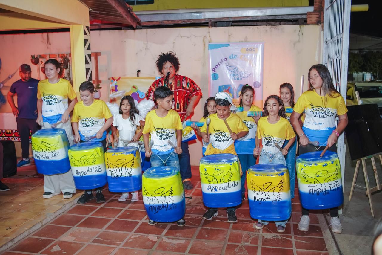 Anjos da Lata abre contratação de músicos para Orquestra de Sucata