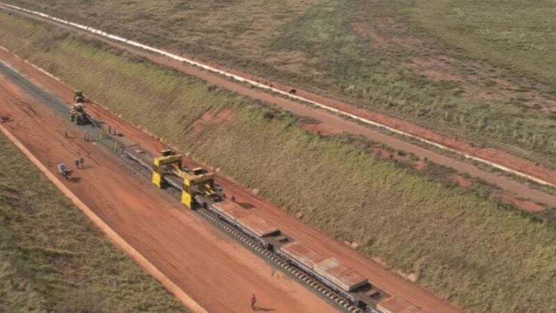 Atrasos na Ferrovia de MT ameaçam frete mais barato e travam economia regional