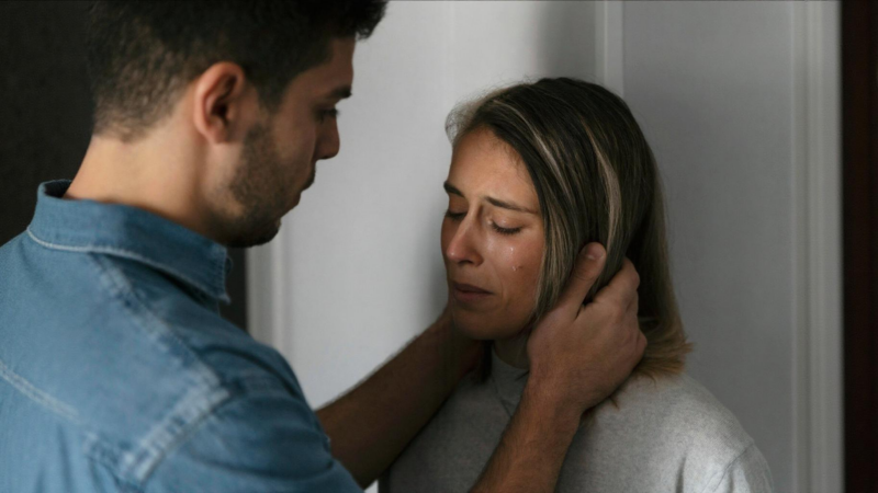 Ele(a) some e volta quando quer: isso é abuso emocional?