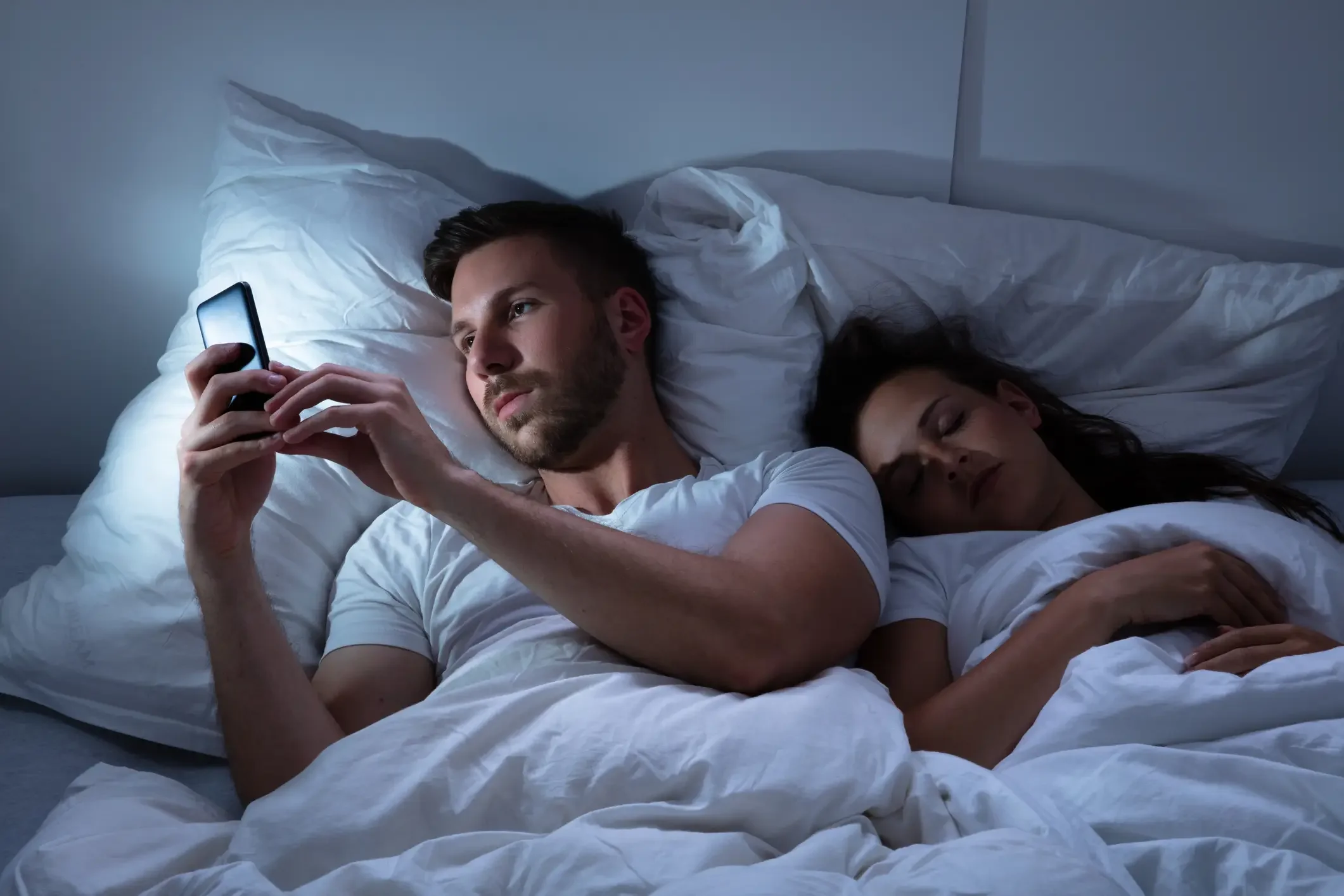 Flertar online é traição? Uma linha tênue entre liberdade e desrespeito