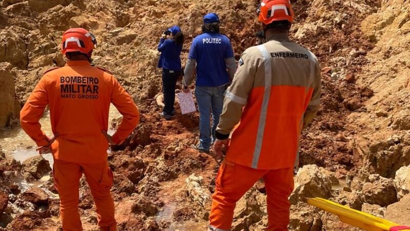 Corpo de Bombeiros foi acionado para atender uma ocorrência em área de garimpo