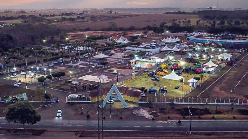 1ª Arinos Show Agro começa nesta quarta-feira (6) com palestras, painéis e vitrine de negócios em Juara