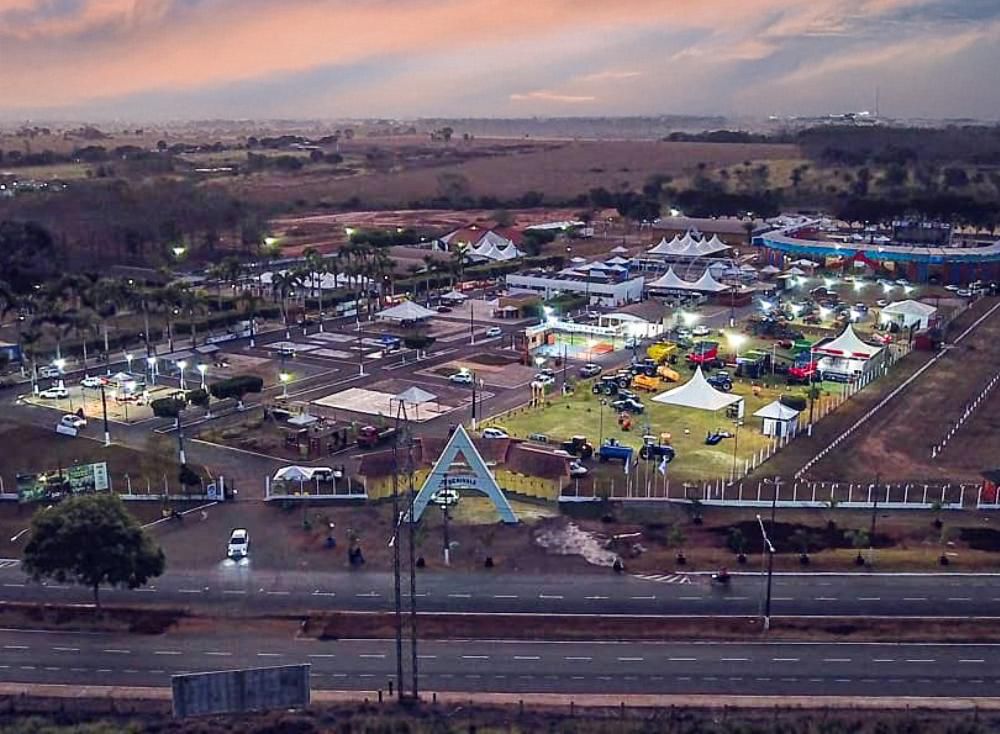 1ª Arinos Show Agro começa nesta quarta-feira (6) com palestras, painéis e vitrine de negócios em Juara