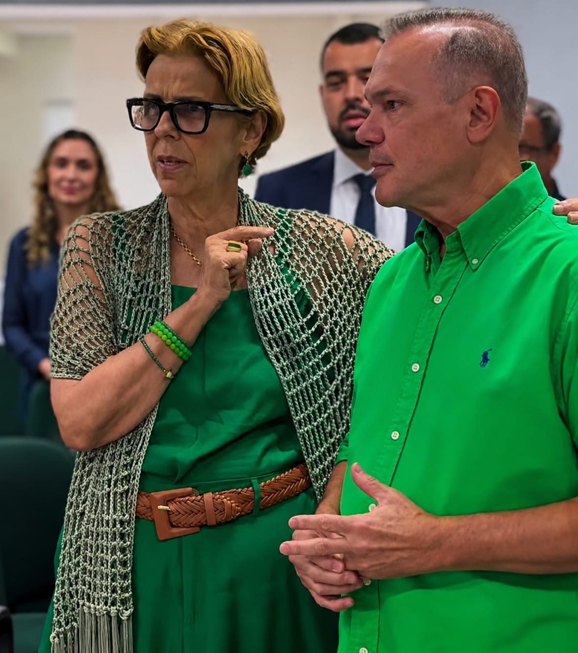 Senado aprova criminalização do exercício ilegal da veterinária e Wellington cobra rapidez na sanção presidencial