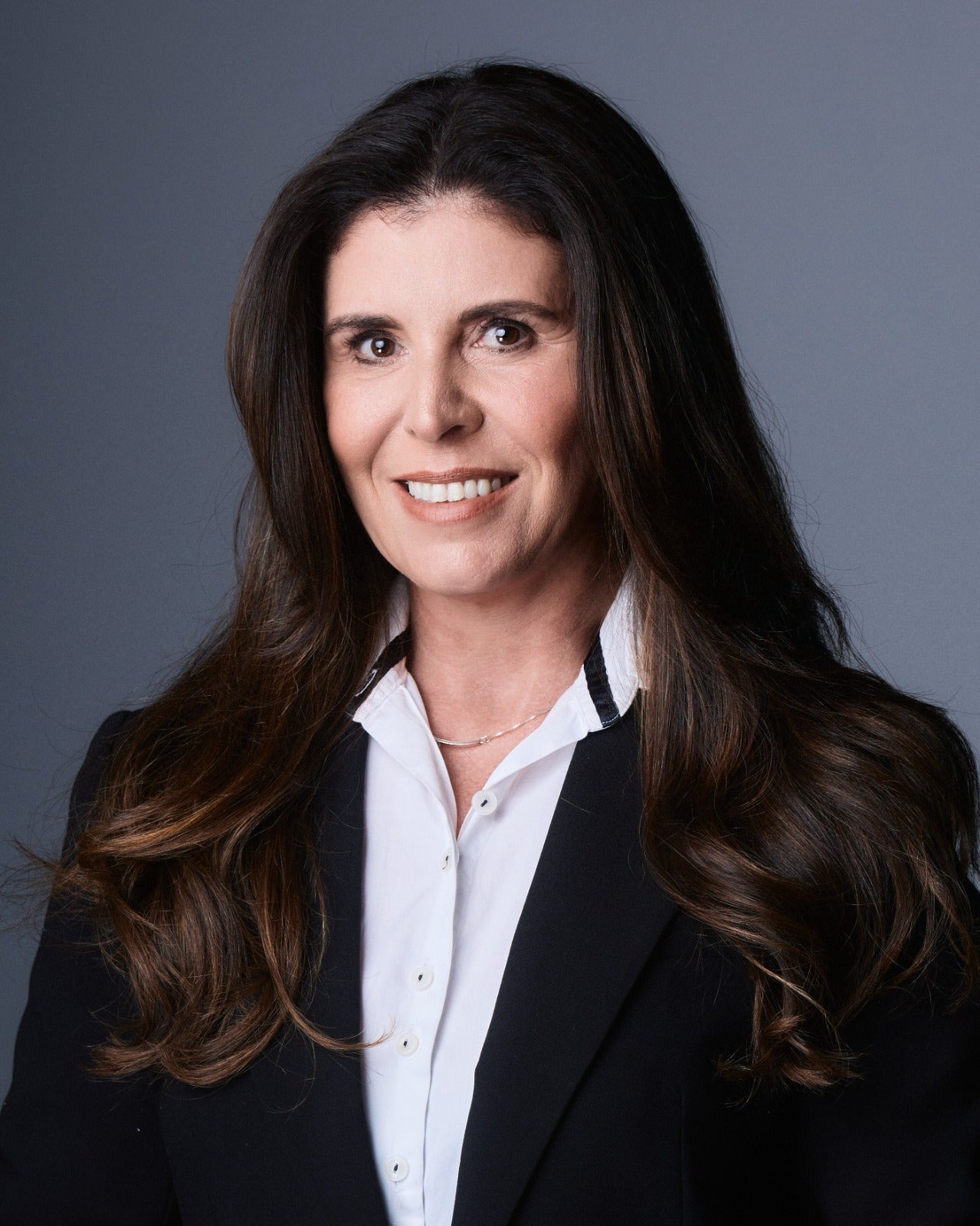 CEO do Rabobank, Fabiana Alves vem a Cuiabá para debate sobre liderança feminina e visão estratégica no agro, durante o Encontro Elas no Campo 2026