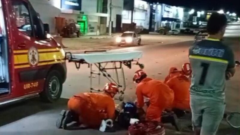 Bombeiros de Guarantã do Norte faz atendimento a rapaz que se acidentou